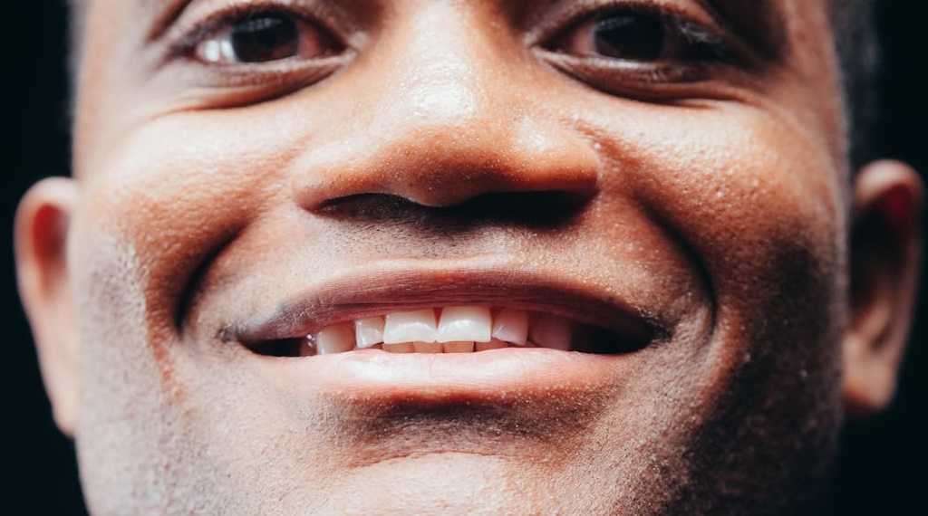 Come si manifesta e si cura la Parodontite